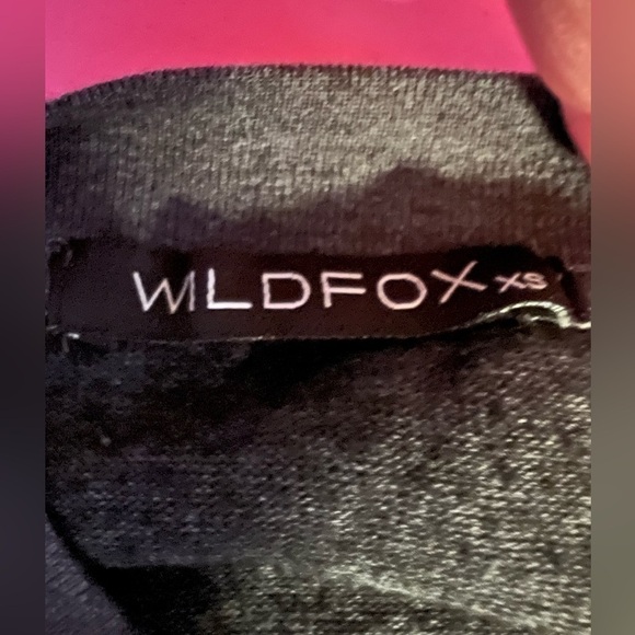 WILDFOX reverse fleece black sweatshirt white swans pink roses graphic sz XS - Picture 3 of 7